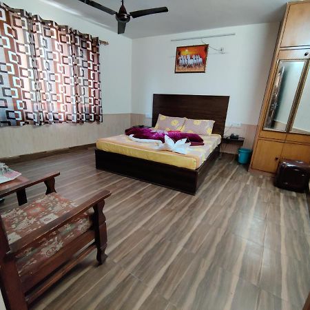Hotel Alankar Manāli Dış mekan fotoğraf