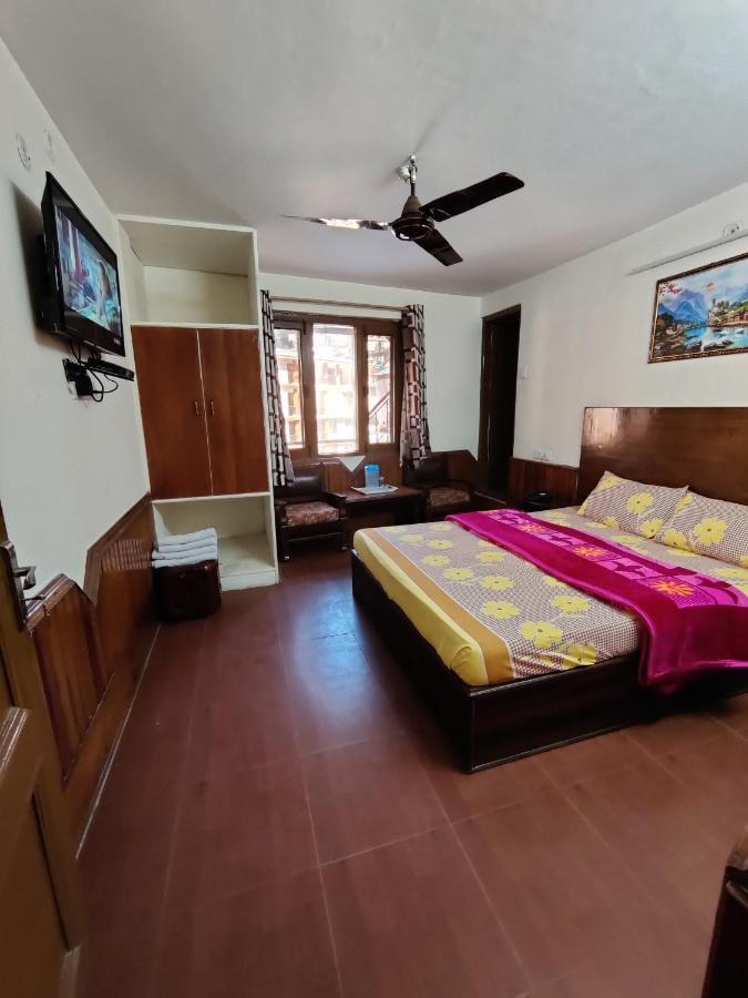Hotel Alankar Manāli Dış mekan fotoğraf